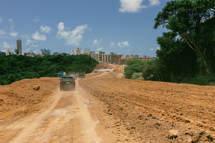 Governador em exercício visita obras do Hospital Arlinda Marques e das Vias do Atlântico