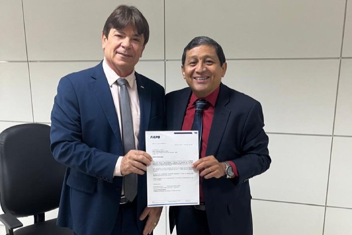 Presidente da FIEPB em encontro com diretor-geral da ANM