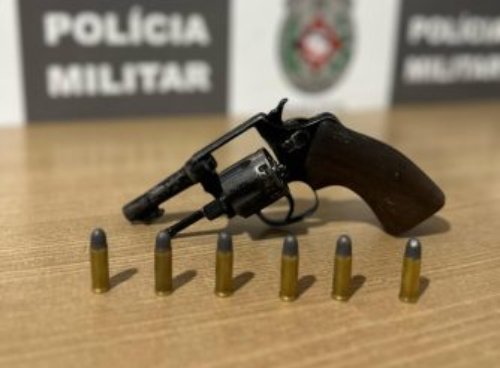 Prisão de dupla armada durante abordagem