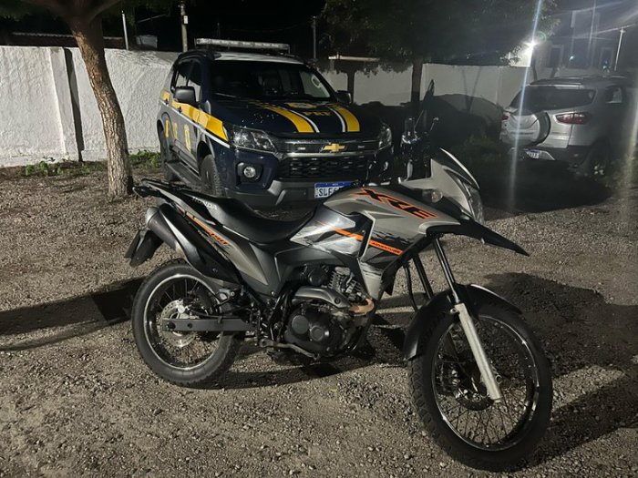 Apreensão de motocicleta com registro de furto