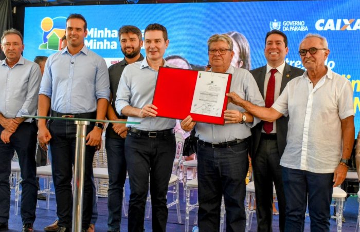 Entrega de unidades habitacionais em João Pessoa