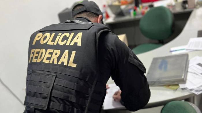 Operação para apurar fraudes licitatórias e desvios de recursos públicos