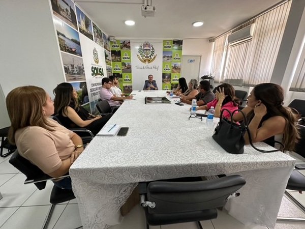 Reunião de alinhamento dos setores de Recursos Humanos das Secretarias junto à Administração e Finanças