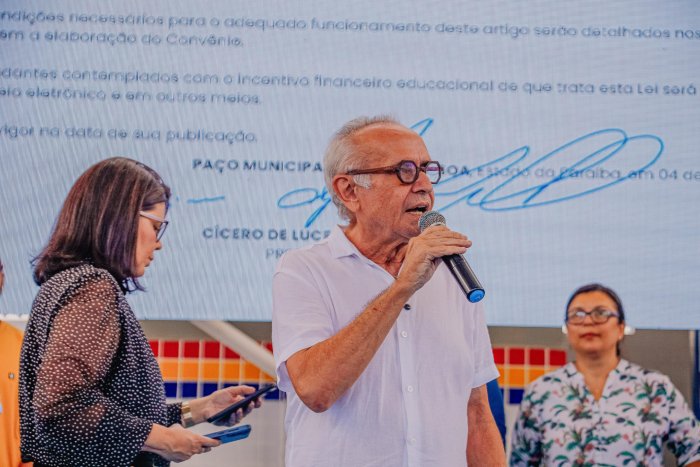 Projeto que cria o Programa Pé-de-Meia Municipal