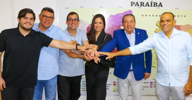 Gervásio Maia, Marina Alvarenga, Nerival Inácio, Ricardo, Thomaz e Ronaldo Guerra 