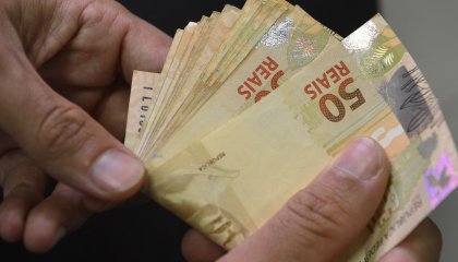 Comércio cresce 0,5% em fevereiro e atinge maior patamar da história