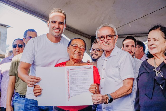 Escrituras de regularização às famílias da Comunidade Tradicional dos Pescadores da Praia da Penha