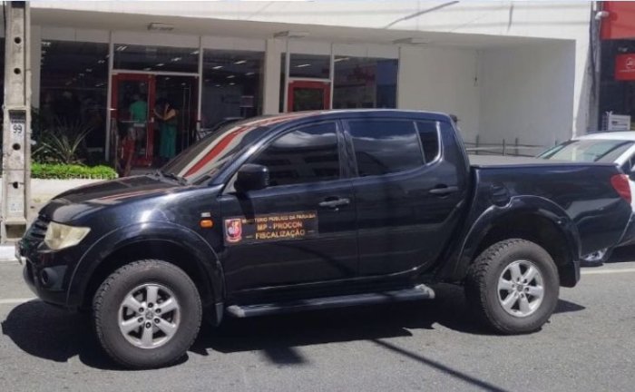 Autuação instituições financeiras por oferta irregular de crédito
