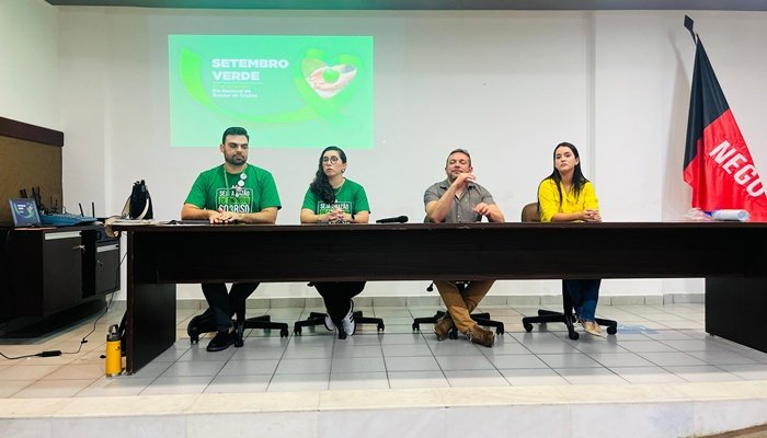“Viva as famílias doadoras”