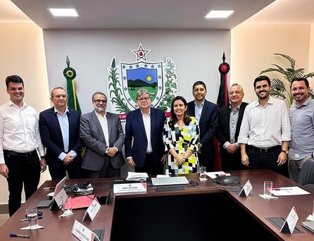 Pollyanna em reunião com o governador João Azevêdo