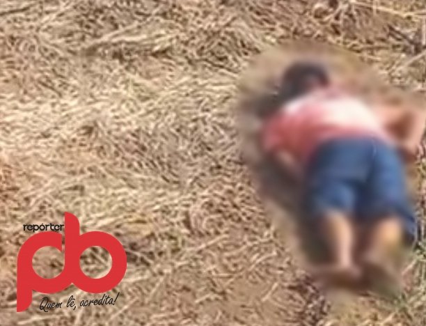 Imagem do homem morto na PB 390 que liga o Distrito de Gravatá a BR-230