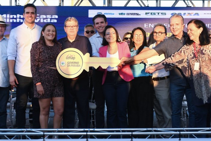 Entrega de obras na cidade de Patos