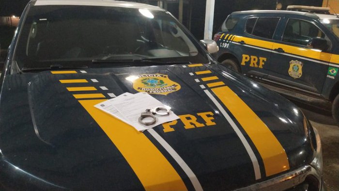 Cumprimento de mandado de prisão