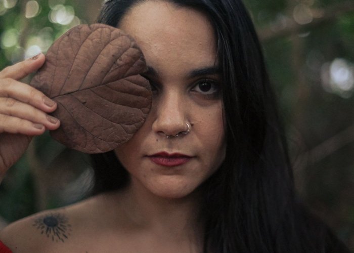 Professora e multiartista Danielle Alexa
