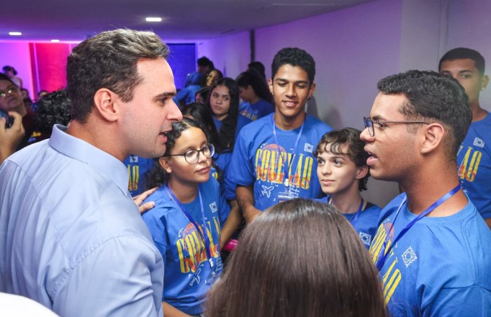 Pré-embarque de 59 estudantes da rede estadual