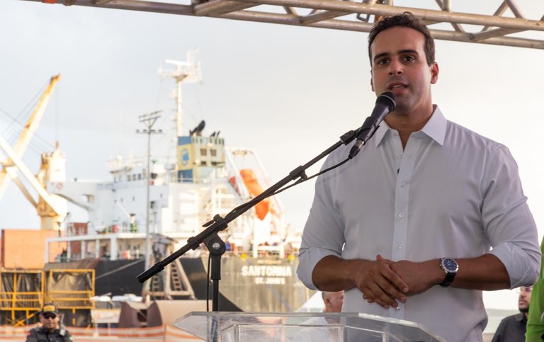 Governador da Paraíba Lucas Ribeiro em Cabedelo