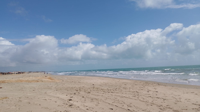 Trecho de praia impróprio para banho