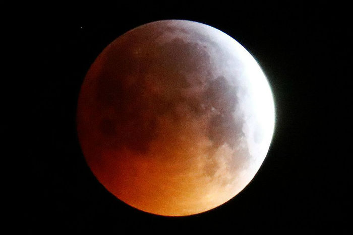 Lua de Sangue