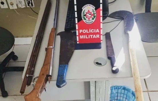 Material apreendido pela polícia militar em Solânea 