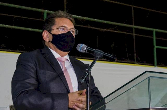 Adriano lamenta 500 mil mortes por covid-19 e faz apelo para população continuar com medidas sanitárias
