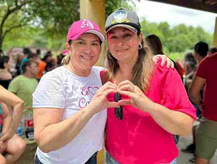 Pré-candidata a vice-prefeita ao lado de Corrinha Delfino em Cajazeiras