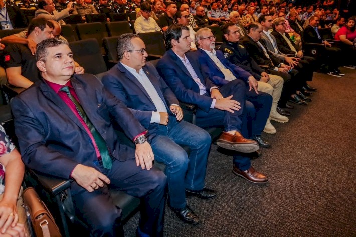 Até o final do mês o Governo vai promover ações como palestras em escolas, blitzen educativas e corridas alusivas à temática