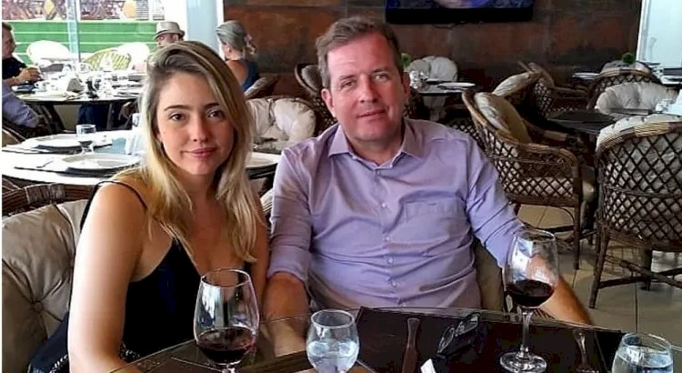 Advogada, Miriam Gadelha, e o Prefeito de Sousa, Fábio Tyrone