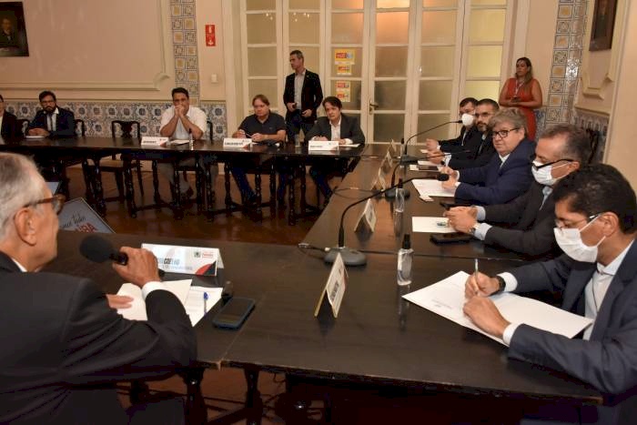 Reunião com integrantes do Sindicato da Indústria de Fabricação do Álcool no Estado da Paraíba (Sindalcool)