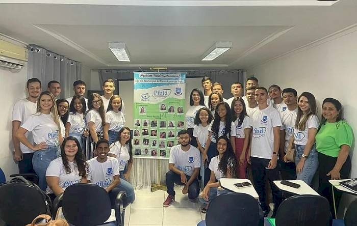 Programa Institucional de Iniciação à Docência (Pibid)