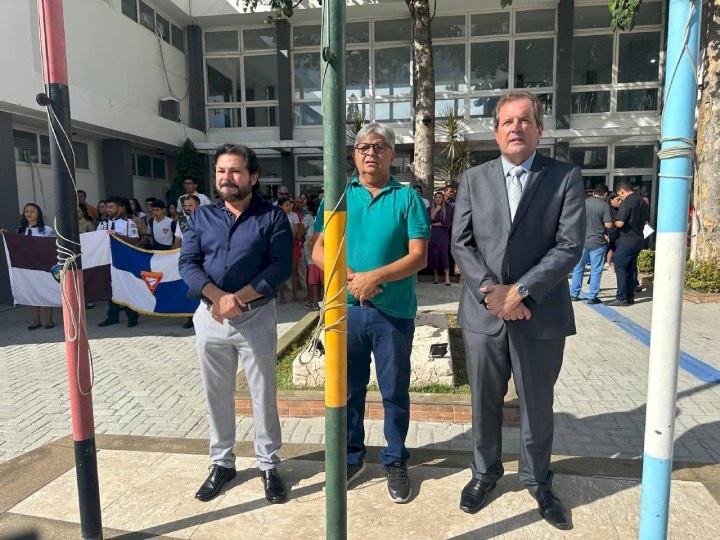 Zenildo Oliveira, Vereador, Aldeone Abrantes, e Fábio Tyrone (ED)