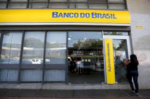 Agências bancárias voltam a funcionar com expediente normal de atendimento ao público