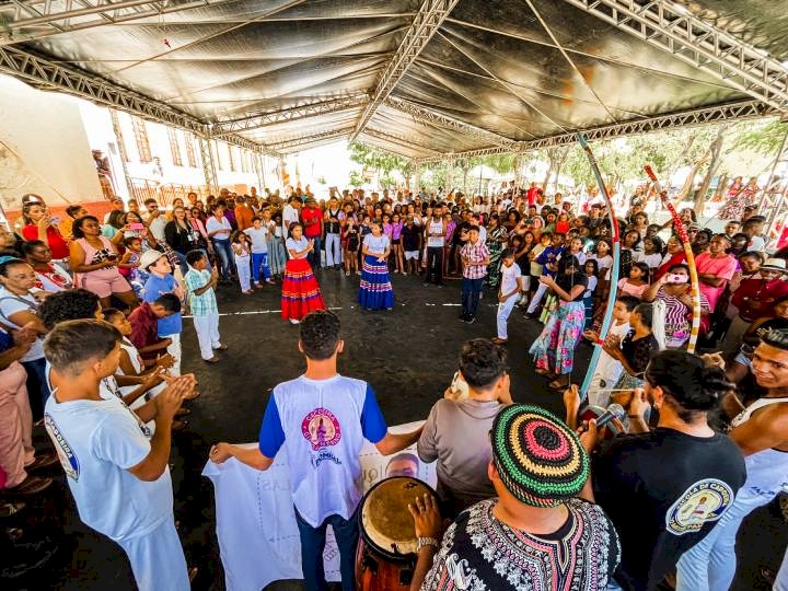 Dona Da Guia é presidente da associação do bairro São Sebastião, do Talhado, em Santa Luzia, e conta que o Festival Quilombola é importante