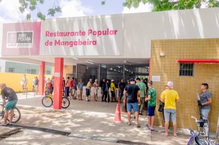 Programas que oferecem alimentação de qualidade