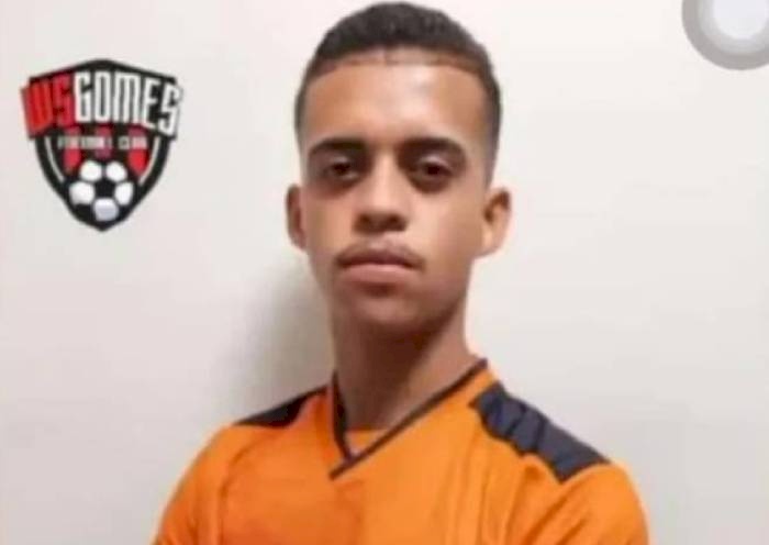 João Vitor, de 18 anos morto a tiros dentro de escola em João Pessoa