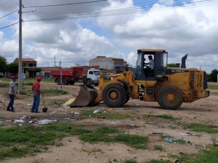 Limpeza no Boa Vista em Sousa