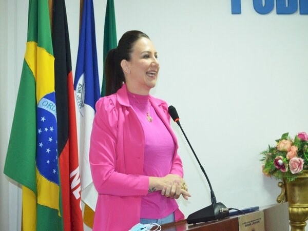 Prefeita, Denise Barbosa do Município de Bom Jesus