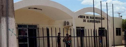 Disneylândia: Prefeito, Procurador, Secretários, e Vereador denunciados por nepotismo em São João do Rio do Peixe 