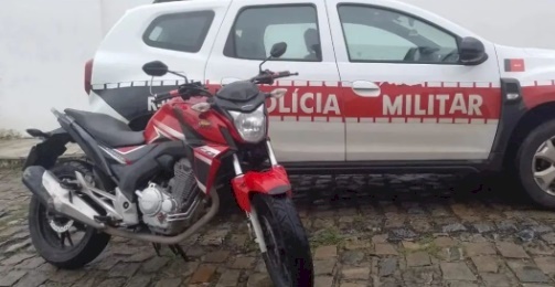 Motocicleta recuperada pela polícia em Belém 