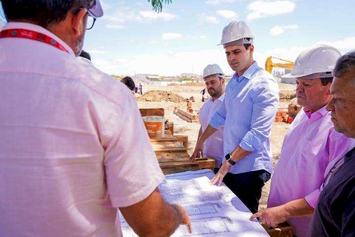 Obras do Governo da Paraíba em Campina