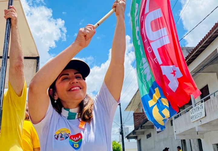 Candidata ao Senado, Pollyanna Dutra do PSB