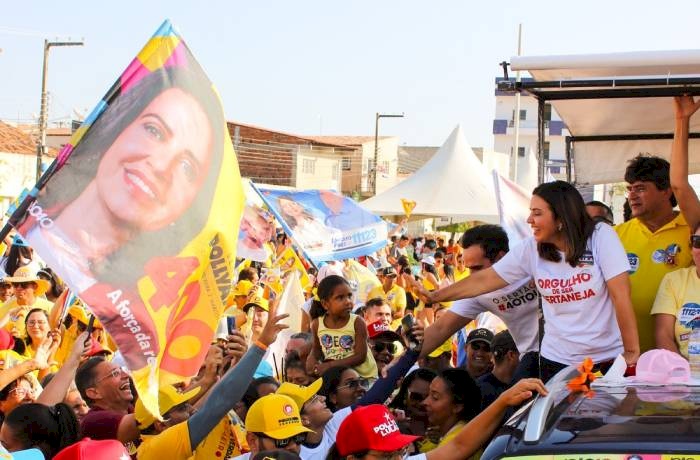 Candidata ao Senado Pollyanna Dutra, recebeu o apoio da população de Sousa