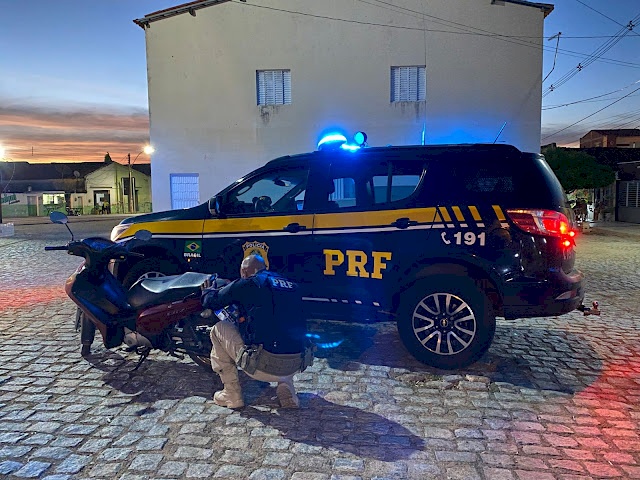 Biz apreendida pela PRF na cidade de Aparecida