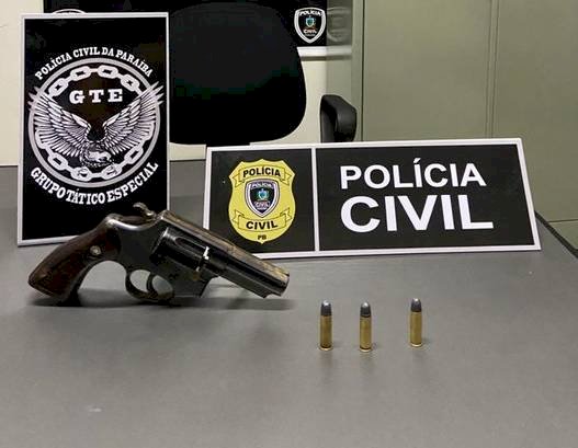 Polícia Civil prende três pessoas e apreende armas na Paraíba