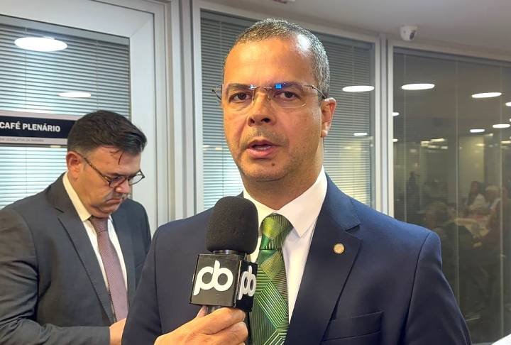 Deputado Estadual, Jutay Menezes