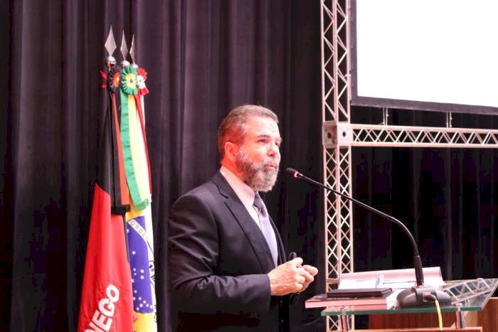 Jurista e escritor Jorge Ulisses Jacoby Fernandes