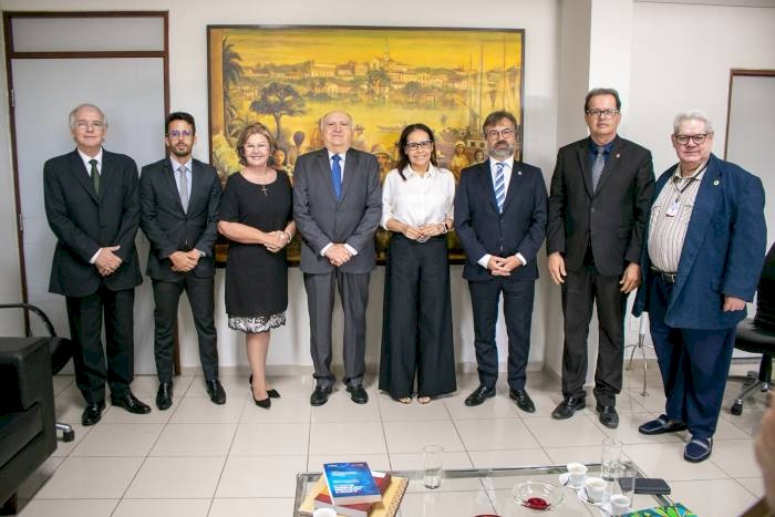Parceria para realizar seminário de contas eleitorais