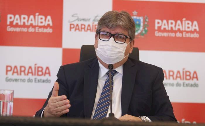 João Azevêdo sanciona Lei que institui programa ‘Paraíba que Acolhe’