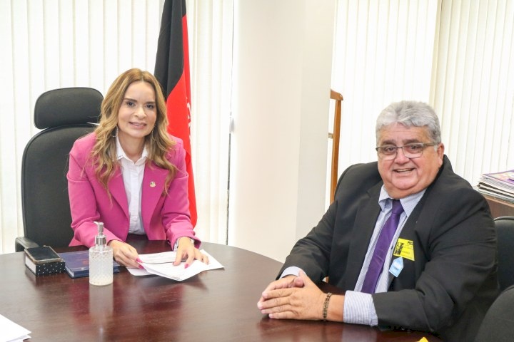 Célio da Usina com a Senadora, Danielle Ribeiro
