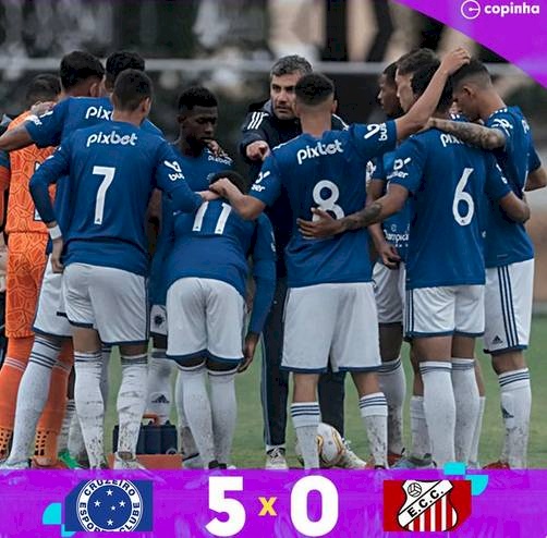 Cruzeiro goleou Comercial-MS por 5 a 0 no estádio Tenente Carriço, em Penápolis