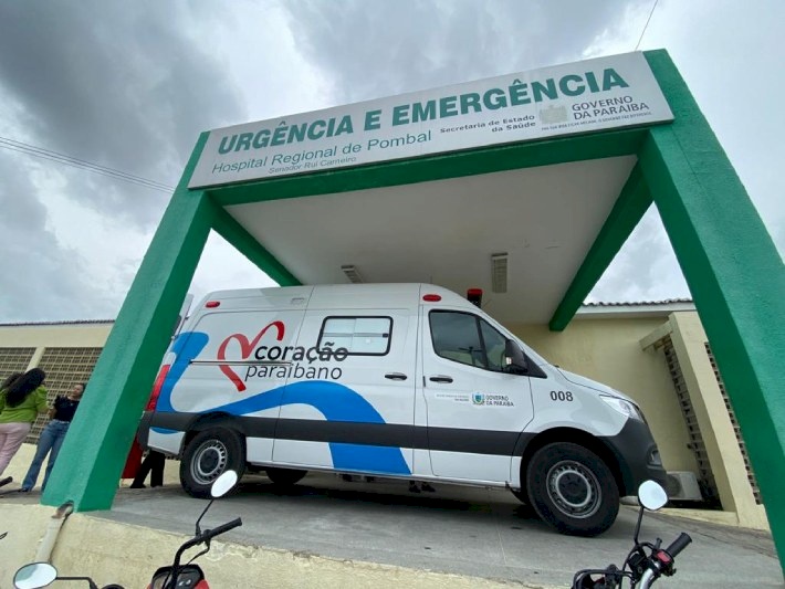 Entrega de novas ambulância pela Deputado Estadual, Pollyanna Dutra